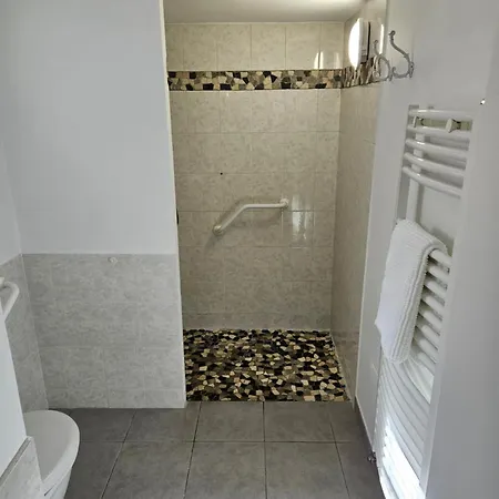 La Maison D'alex Holiday home Arles